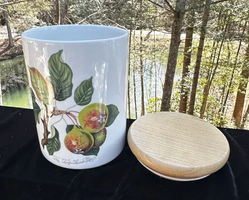 Portmerion The Tienton Squash Pear 5.5” Canister Wooden Lid EUC! -A26